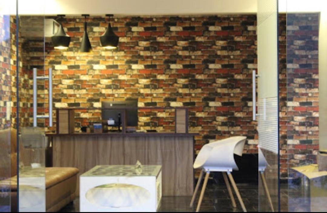Strawberry hills saputara Hotel Bagian luar foto